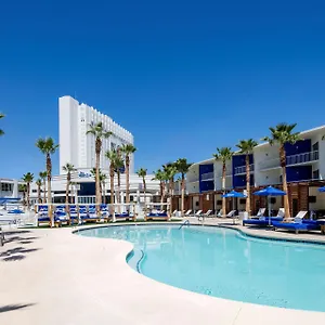 4* Üdülőközpont Tropicana Vegas A Doubletree By Hilton & Casino - Free Parking